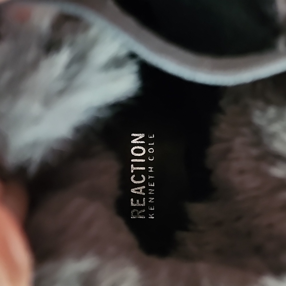 Kenneth Cole Gray Winter Boots with Fur Trim - Picture 5 of 8